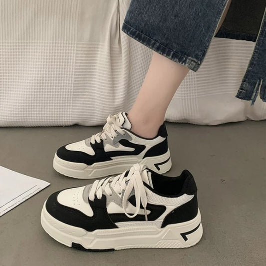 Brand Leather Women's Sneakers White Platform Woman Sports Sneakers Female Vulcanized Shoes Sneakers Casual Ladies Trainers2024