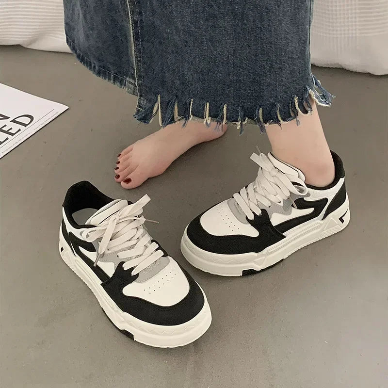 Brand Leather Women's Sneakers White Platform Woman Sports Sneakers Female Vulcanized Shoes Sneakers Casual Ladies Trainers2024